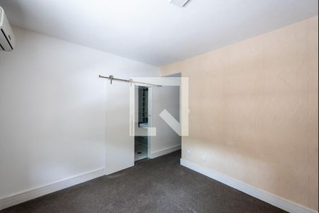 Suíte de apartamento para alugar com 2 quartos, 101m² em Marapé, Santos