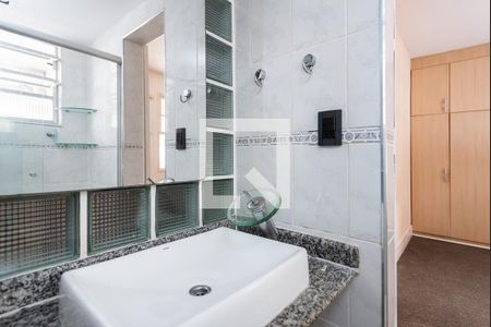 Apartamento para alugar com 101m², 2 quartos e 2 vagasBanheiro suíte