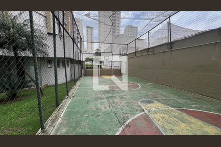 Apartamento para alugar com 180m², 3 quartos e 2 vagas Apartamento para alugar com 180m², 3 quartos e 2 vagasQuadra