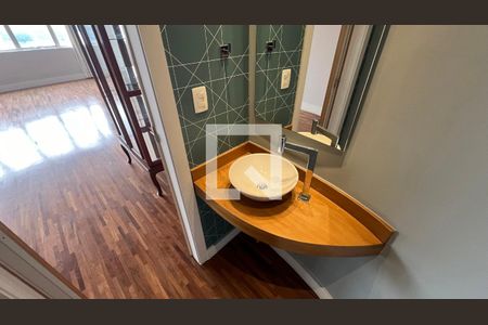 Apartamento para alugar com 180m², 3 quartos e 2 vagas Apartamento para alugar com 180m², 3 quartos e 2 vagasLavabo