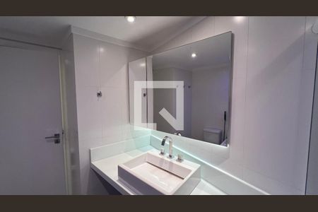 Apartamento para alugar com 180m², 3 quartos e 2 vagas Apartamento para alugar com 180m², 3 quartos e 2 vagasBanheiro da Suíte