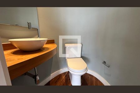 Apartamento para alugar com 180m², 3 quartos e 2 vagas Apartamento para alugar com 180m², 3 quartos e 2 vagasLavabo