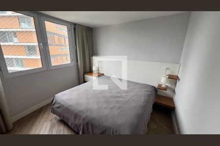 Apartamento para alugar com 180m², 3 quartos e 2 vagas Apartamento para alugar com 180m², 3 quartos e 2 vagasSuite