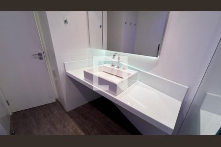 Apartamento para alugar com 180m², 3 quartos e 2 vagas Apartamento para alugar com 180m², 3 quartos e 2 vagasBanheiro da Suíte