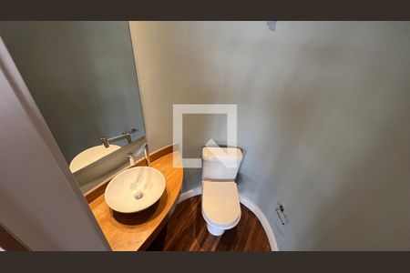 Lavabo de apartamento para alugar com 3 quartos, 180m² em Jardim Paulistano, São Paulo