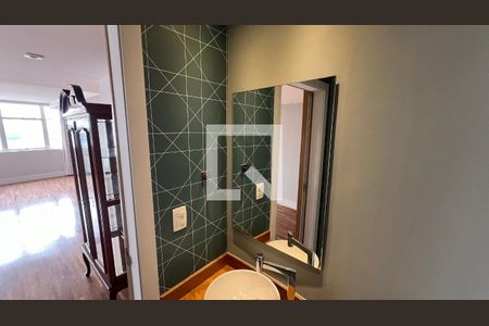 Apartamento para alugar com 180m², 3 quartos e 2 vagas Apartamento para alugar com 180m², 3 quartos e 2 vagasLavabo