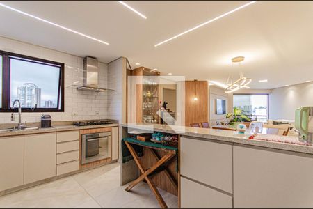 Apartamento à venda com 120m², 3 quartos e 2 vagas Apartamento à venda com 120m², 3 quartos e 2 vagasCozinha