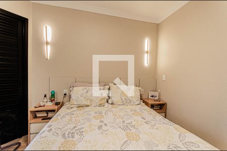 Apartamento à venda com 120m², 3 quartos e 2 vagas Apartamento à venda com 120m², 3 quartos e 2 vagasSuíte