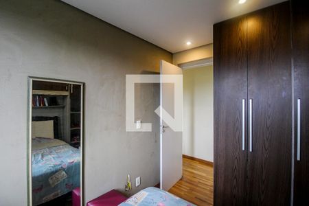 Quarto 1 de apartamento para alugar com 2 quartos, 47m² em Parque São Lourenço, São Paulo