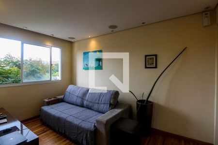 Sala de apartamento para alugar com 2 quartos, 47m² em Parque São Lourenço, São Paulo