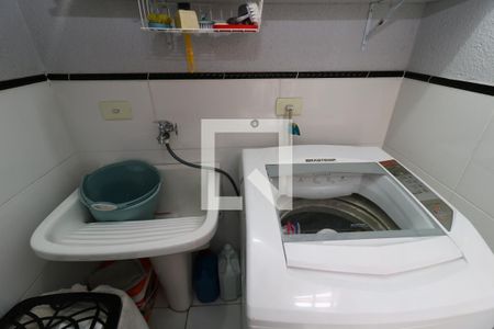 Apartamento à venda com 118m², 2 quartos e 1 vagaÁrea de Serviço