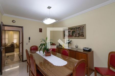 Casa à venda com 259m², 3 quartos e 2 vagasSala de Jantar