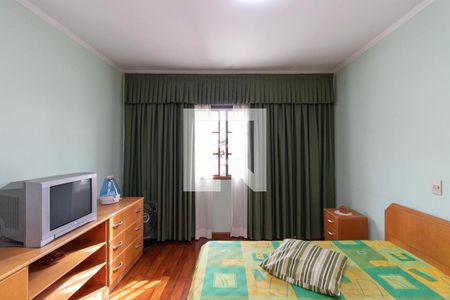 Casa à venda com 259m², 3 quartos e 2 vagasQuarto 2