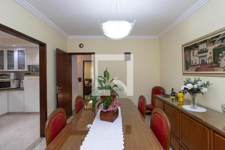 Casa à venda com 259m², 3 quartos e 2 vagasSala de Jantar