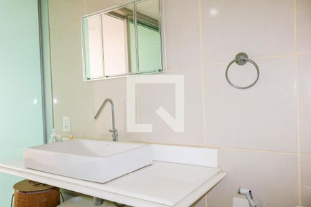 Apartamento para alugar com 120m², 3 quartos e 1 vagaBanheiro da Suite do Terraço