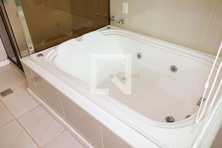 Apartamento para alugar com 120m², 3 quartos e 1 vagaBanheiro da Suite do Terraço