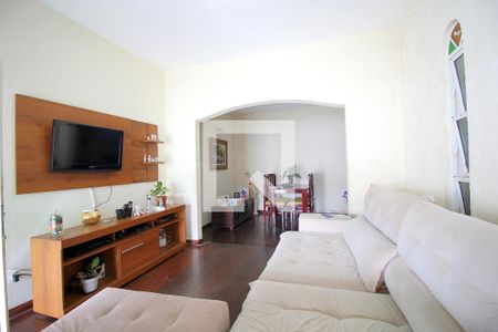 Sala de casa à venda com 4 quartos, 150m² em Santa Ines, Belo Horizonte
