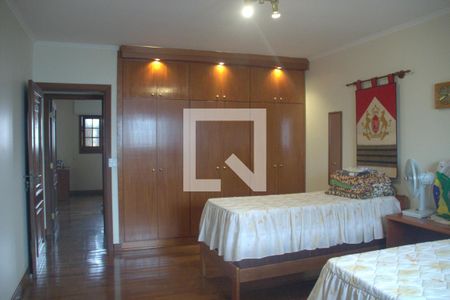 Casa para alugar com 350m², 4 quartos e 5 vagasQuarto 2