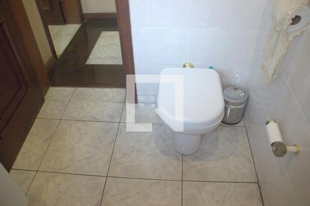 Casa para alugar com 350m², 4 quartos e 5 vagasLavabo