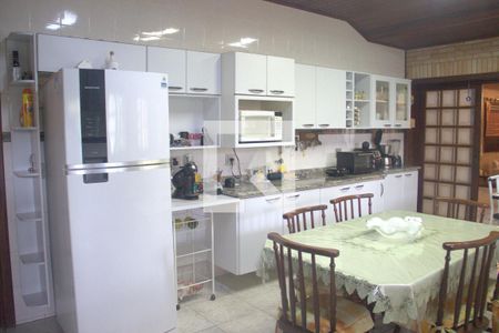Casa para alugar com 350m², 4 quartos e 5 vagasCozinha