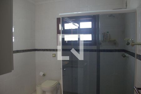 Casa para alugar com 350m², 4 quartos e 5 vagasBanheiro Social