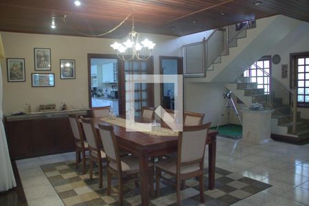 Sala de Jantar de casa para alugar com 4 quartos, 350m² em Vila Angelica, Sorocaba
