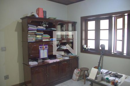 Casa para alugar com 350m², 4 quartos e 5 vagasEscritório 2