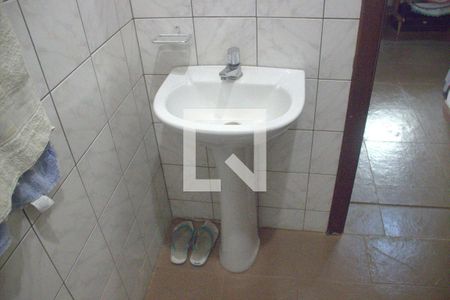 Casa para alugar com 350m², 4 quartos e 5 vagasBanheiro de serviço