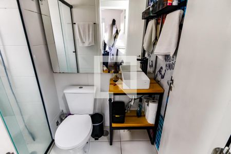 Banheiro de apartamento à venda com 1 quarto, 40m² em Paraíso do Morumbi, São Paulo