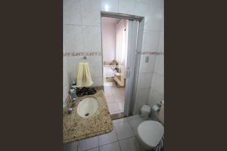 Casa à venda com 400m², 5 quartos e 4 vagasBanheiro da Suíte 1