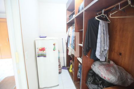 Casa à venda com 400m², 5 quartos e 4 vagasCloset da Suíte 2