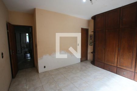 Casa à venda com 400m², 5 quartos e 4 vagasQuarto 3