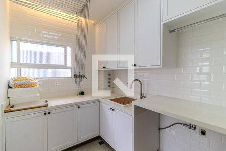 Apartamento à venda com 200m², 4 quartos e 1 vagaÁrea de Serviço