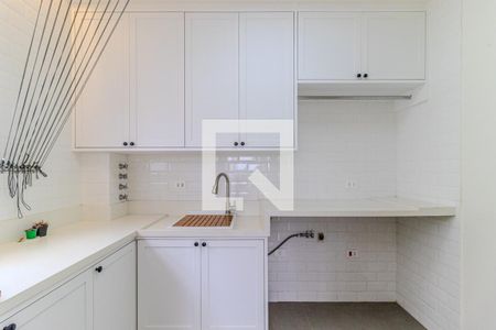 Apartamento à venda com 200m², 4 quartos e 1 vagaÁrea de Serviço