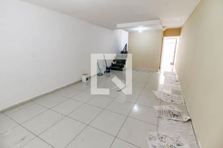 Sala de casa para alugar com 3 quartos, 250m² em Jardim Oliveiras, Taboão da Serra