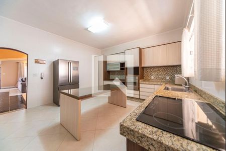 Casa para alugar com 150m², 3 quartos e 5 vagasCozinha