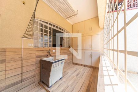 Casa para alugar com 150m², 3 quartos e 5 vagasÁrea de Serviço