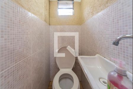 Casa para alugar com 150m², 3 quartos e 5 vagasLavabo da área Gourmet