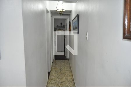 Corredor de apartamento à venda com 2 quartos, 57m² em Grajaú, Rio de Janeiro