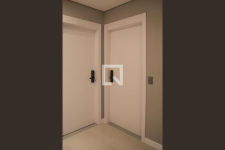 Studio à venda com 28m², 1 quarto e sem vagaPorta do apartamento