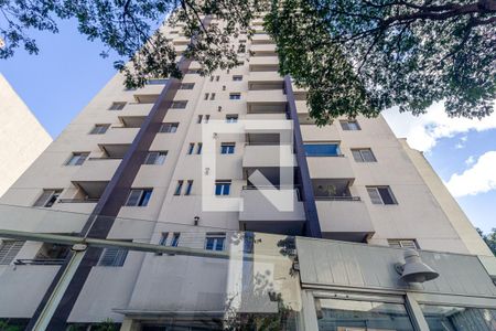 Apartamento para alugar com 45m², 1 quarto e 1 vagaFachada