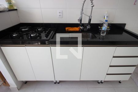 Apartamento para alugar com 32m², 2 quartos e sem vaga Apartamento para alugar com 32m², 2 quartos e sem vagaSala/Cozinha