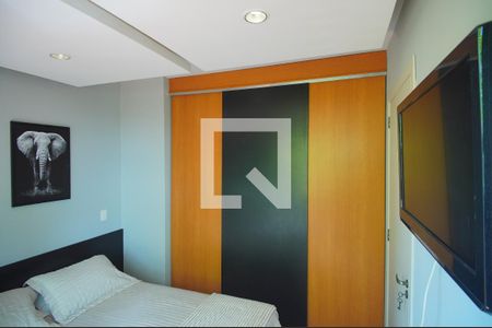 Quarto de apartamento à venda com 1 quarto, 51m² em Três Figueiras, Porto Alegre