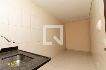 Sala/Cozinha de casa para alugar com 1 quarto, 35m² em Jardim Sueli, Guarulhos