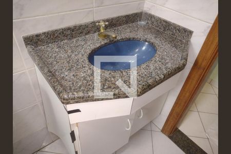 Apartamento para alugar com 50m², 2 quartos e 1 vaga Apartamento para alugar com 50m², 2 quartos e 1 vagaBanheiro