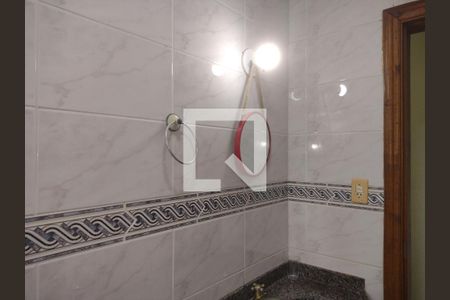 Apartamento para alugar com 50m², 2 quartos e 1 vaga Apartamento para alugar com 50m², 2 quartos e 1 vagaBanheiro