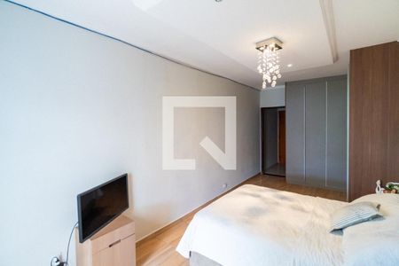 Suite 1 de casa para alugar com 3 quartos, 180m² em Parque Jabaquara, São Paulo