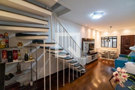 Sala de casa para alugar com 3 quartos, 180m² em Parque Jabaquara, São Paulo