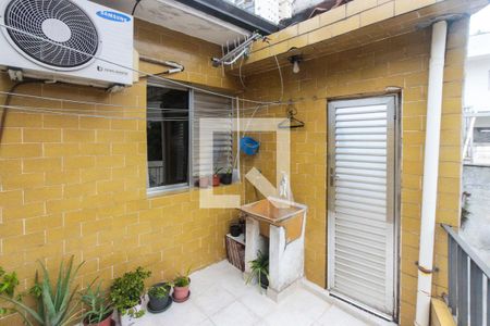 Casa à venda com 146m², 2 quartos e 2 vagasVaranda