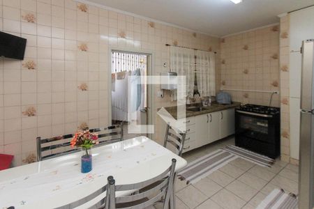 Casa à venda com 146m², 2 quartos e 2 vagasCozinha